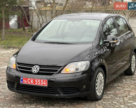 Черный Фольксваген Гольф Плюс, объемом двигателя 1.6 л и пробегом 169 тыс. км за 6999 $, фото 9 на Automoto.ua