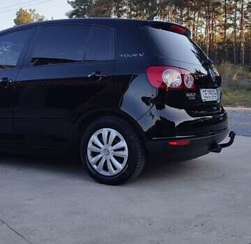 Черный Фольксваген Гольф Плюс, объемом двигателя 2 л и пробегом 250 тыс. км за 6700 $, фото 1 на Automoto.ua