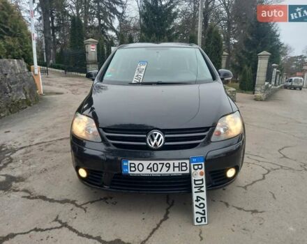 Чорний Фольксваген Golf Plus, об'ємом двигуна 1.6 л та пробігом 218 тис. км за 4999 $, фото 6 на Automoto.ua