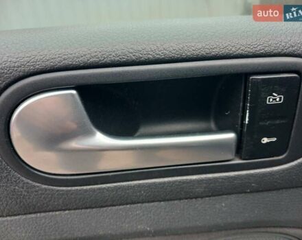 Черный Фольксваген Гольф Плюс, объемом двигателя 1.6 л и пробегом 218 тыс. км за 5250 $, фото 43 на Automoto.ua