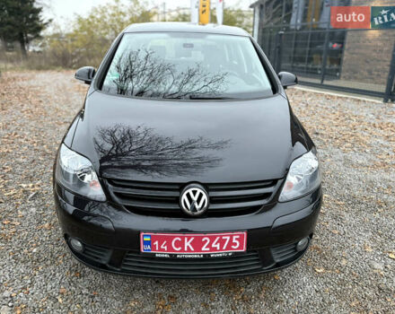 Черный Фольксваген Гольф Плюс, объемом двигателя 1.4 л и пробегом 190 тыс. км за 6200 $, фото 19 на Automoto.ua