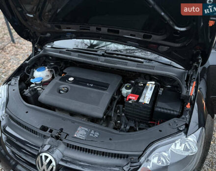 Черный Фольксваген Гольф Плюс, объемом двигателя 1.4 л и пробегом 190 тыс. км за 6200 $, фото 42 на Automoto.ua