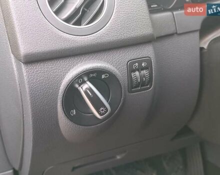 Черный Фольксваген Гольф Плюс, объемом двигателя 1.4 л и пробегом 298 тыс. км за 5780 $, фото 22 на Automoto.ua