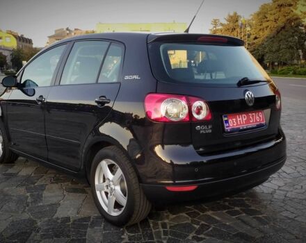 Черный Фольксваген Гольф Плюс, объемом двигателя 1.4 л и пробегом 200 тыс. км за 6800 $, фото 9 на Automoto.ua