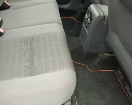 Черный Фольксваген Гольф Плюс, объемом двигателя 1.6 л и пробегом 218 тыс. км за 5250 $, фото 41 на Automoto.ua