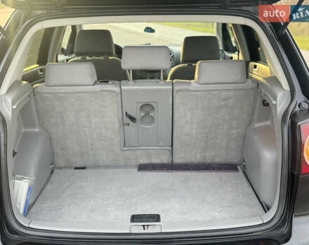 Чорний Фольксваген Golf Plus, об'ємом двигуна 1.6 л та пробігом 230 тис. км за 6200 $, фото 20 на Automoto.ua