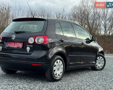 Чорний Фольксваген Golf Plus, об'ємом двигуна 1.6 л та пробігом 204 тис. км за 4850 $, фото 32 на Automoto.ua