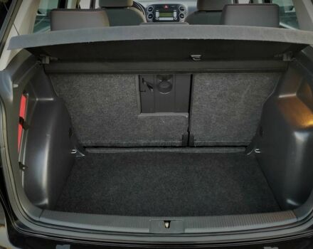 Черный Фольксваген Гольф Плюс, объемом двигателя 1.4 л и пробегом 200 тыс. км за 6800 $, фото 22 на Automoto.ua