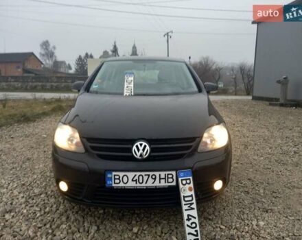 Черный Фольксваген Гольф Плюс, объемом двигателя 1.6 л и пробегом 218 тыс. км за 5250 $, фото 15 на Automoto.ua