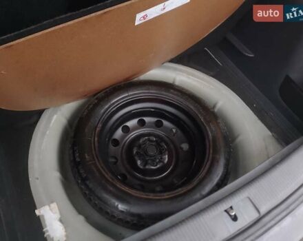 Черный Фольксваген Гольф Плюс, объемом двигателя 1.6 л и пробегом 196 тыс. км за 5650 $, фото 24 на Automoto.ua