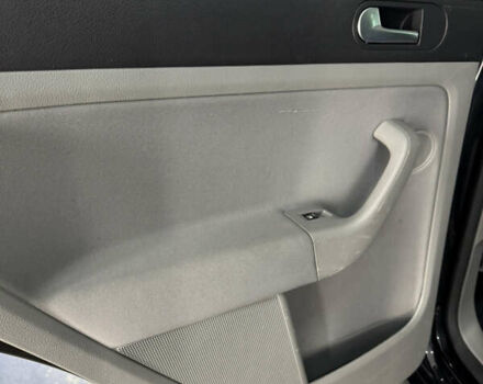 Черный Фольксваген Гольф Плюс, объемом двигателя 1.6 л и пробегом 207 тыс. км за 5299 $, фото 34 на Automoto.ua