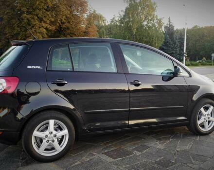 Черный Фольксваген Гольф Плюс, объемом двигателя 1.4 л и пробегом 200 тыс. км за 6800 $, фото 6 на Automoto.ua