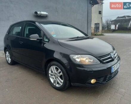 Черный Фольксваген Гольф Плюс, объемом двигателя 1.6 л и пробегом 218 тыс. км за 5800 $, фото 14 на Automoto.ua