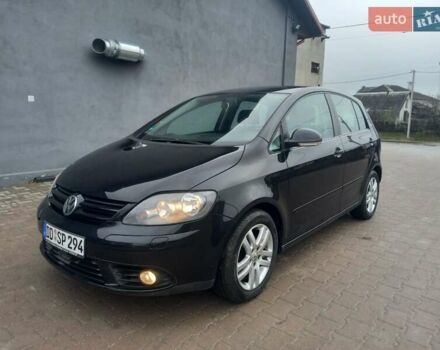 Черный Фольксваген Гольф Плюс, объемом двигателя 1.6 л и пробегом 218 тыс. км за 5800 $, фото 11 на Automoto.ua