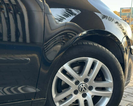 Черный Фольксваген Гольф Плюс, объемом двигателя 1.4 л и пробегом 218 тыс. км за 5650 $, фото 13 на Automoto.ua