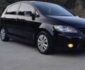 Черный Фольксваген Гольф Плюс, объемом двигателя 2 л и пробегом 250 тыс. км за 6700 $, фото 7 на Automoto.ua