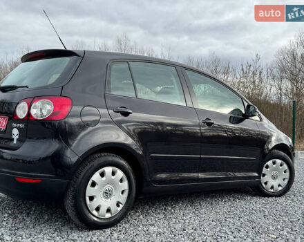 Чорний Фольксваген Golf Plus, об'ємом двигуна 1.6 л та пробігом 204 тис. км за 4850 $, фото 30 на Automoto.ua