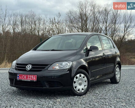 Чорний Фольксваген Golf Plus, об'ємом двигуна 1.6 л та пробігом 204 тис. км за 4850 $, фото 9 на Automoto.ua