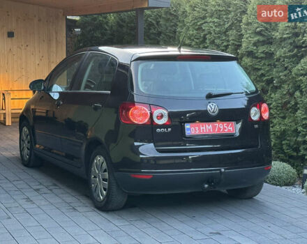 Черный Фольксваген Гольф Плюс, объемом двигателя 1.6 л и пробегом 203 тыс. км за 6300 $, фото 5 на Automoto.ua