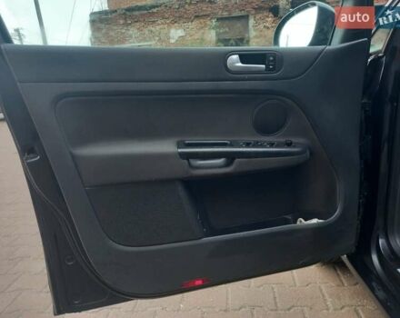 Черный Фольксваген Гольф Плюс, объемом двигателя 1.6 л и пробегом 218 тыс. км за 5250 $, фото 63 на Automoto.ua