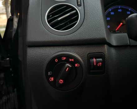 Чорний Фольксваген Golf Plus, об'ємом двигуна 1.6 л та пробігом 71 тис. км за 7100 $, фото 13 на Automoto.ua