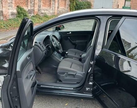 Черный Фольксваген Гольф Плюс, объемом двигателя 1.6 л и пробегом 174 тыс. км за 6399 $, фото 32 на Automoto.ua