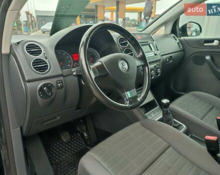 Черный Фольксваген Гольф Плюс, объемом двигателя 1.4 л и пробегом 129 тыс. км за 6499 $, фото 39 на Automoto.ua