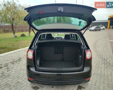 Черный Фольксваген Гольф Плюс, объемом двигателя 1.4 л и пробегом 129 тыс. км за 6499 $, фото 35 на Automoto.ua