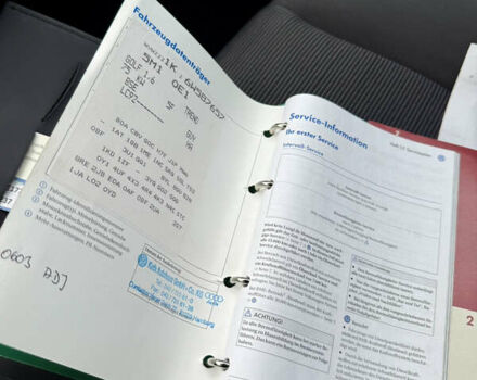 Чорний Фольксваген Golf Plus, об'ємом двигуна 1.6 л та пробігом 198 тис. км за 6800 $, фото 29 на Automoto.ua