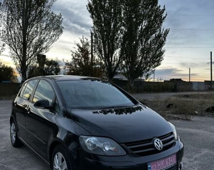 Черный Фольксваген Гольф Плюс, объемом двигателя 1.6 л и пробегом 89 тыс. км за 6700 $, фото 3 на Automoto.ua