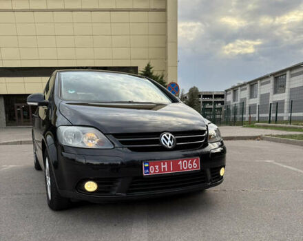 Черный Фольксваген Гольф Плюс, объемом двигателя 1.6 л и пробегом 190 тыс. км за 6900 $, фото 3 на Automoto.ua