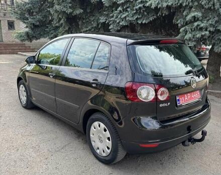 Черный Фольксваген Гольф Плюс, объемом двигателя 1.6 л и пробегом 204 тыс. км за 5800 $, фото 2 на Automoto.ua