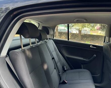 Черный Фольксваген Гольф Плюс, объемом двигателя 1.6 л и пробегом 204 тыс. км за 5800 $, фото 8 на Automoto.ua