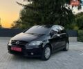 Черный Фольксваген Гольф Плюс, объемом двигателя 1.4 л и пробегом 194 тыс. км за 5499 $, фото 1 на Automoto.ua