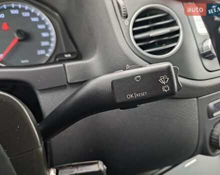 Черный Фольксваген Гольф Плюс, объемом двигателя 1.4 л и пробегом 129 тыс. км за 6499 $, фото 54 на Automoto.ua