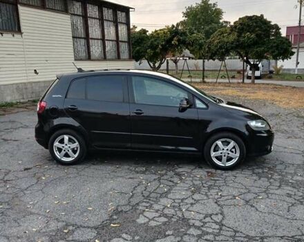 Черный Фольксваген Гольф Плюс, объемом двигателя 1.6 л и пробегом 174 тыс. км за 6399 $, фото 5 на Automoto.ua