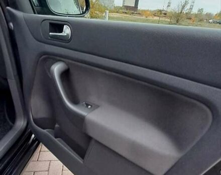 Черный Фольксваген Гольф Плюс, объемом двигателя 1.6 л и пробегом 192 тыс. км за 6850 $, фото 11 на Automoto.ua