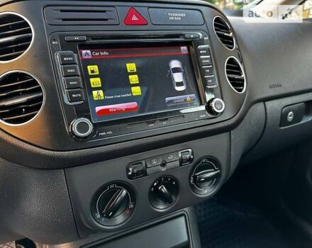 Черный Фольксваген Гольф Плюс, объемом двигателя 1.39 л и пробегом 194 тыс. км за 6450 $, фото 10 на Automoto.ua