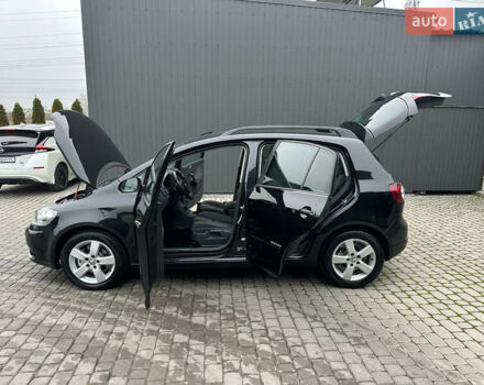 Черный Фольксваген Гольф Плюс, объемом двигателя 1.6 л и пробегом 165 тыс. км за 7350 $, фото 34 на Automoto.ua