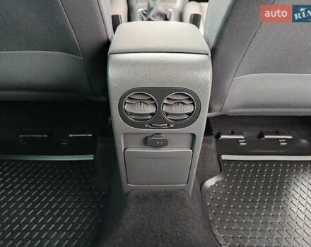 Черный Фольксваген Гольф Плюс, объемом двигателя 1.4 л и пробегом 129 тыс. км за 6499 $, фото 43 на Automoto.ua