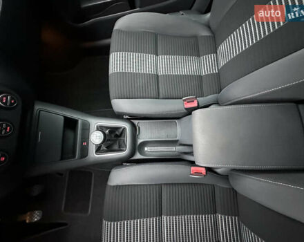 Черный Фольксваген Гольф Плюс, объемом двигателя 1.6 л и пробегом 165 тыс. км за 7350 $, фото 57 на Automoto.ua