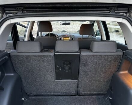 Черный Фольксваген Гольф Плюс, объемом двигателя 1.6 л и пробегом 89 тыс. км за 6700 $, фото 17 на Automoto.ua