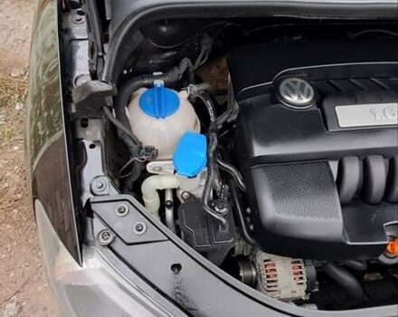 Черный Фольксваген Гольф Плюс, объемом двигателя 1.6 л и пробегом 193 тыс. км за 6650 $, фото 4 на Automoto.ua