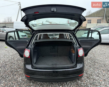 Черный Фольксваген Гольф Плюс, объемом двигателя 1.6 л и пробегом 250 тыс. км за 6350 $, фото 30 на Automoto.ua