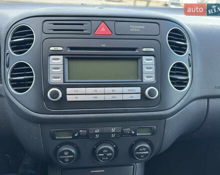 Чорний Фольксваген Golf Plus, об'ємом двигуна 1.6 л та пробігом 204 тис. км за 6300 $, фото 16 на Automoto.ua