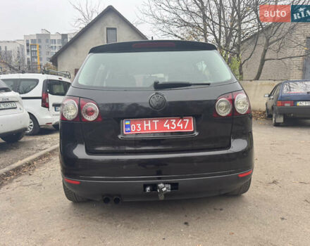 Черный Фольксваген Гольф Плюс, объемом двигателя 1.6 л и пробегом 245 тыс. км за 5500 $, фото 6 на Automoto.ua