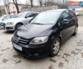 Черный Фольксваген Гольф Плюс, объемом двигателя 1.97 л и пробегом 300 тыс. км за 2850 $, фото 1 на Automoto.ua