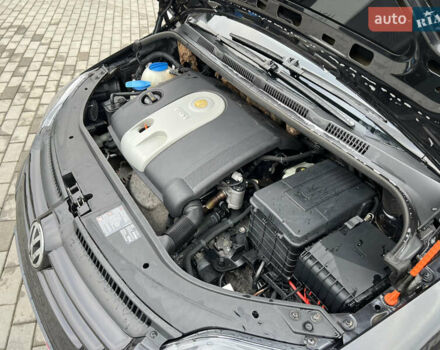 Чорний Фольксваген Golf Plus, об'ємом двигуна 1.6 л та пробігом 225 тис. км за 7799 $, фото 37 на Automoto.ua