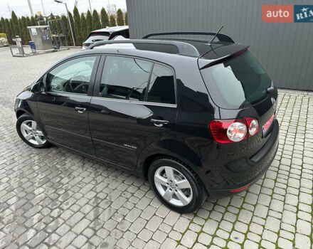 Черный Фольксваген Гольф Плюс, объемом двигателя 1.6 л и пробегом 165 тыс. км за 7350 $, фото 8 на Automoto.ua