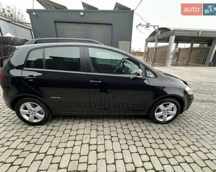 Черный Фольксваген Гольф Плюс, объемом двигателя 1.6 л и пробегом 165 тыс. км за 7350 $, фото 32 на Automoto.ua